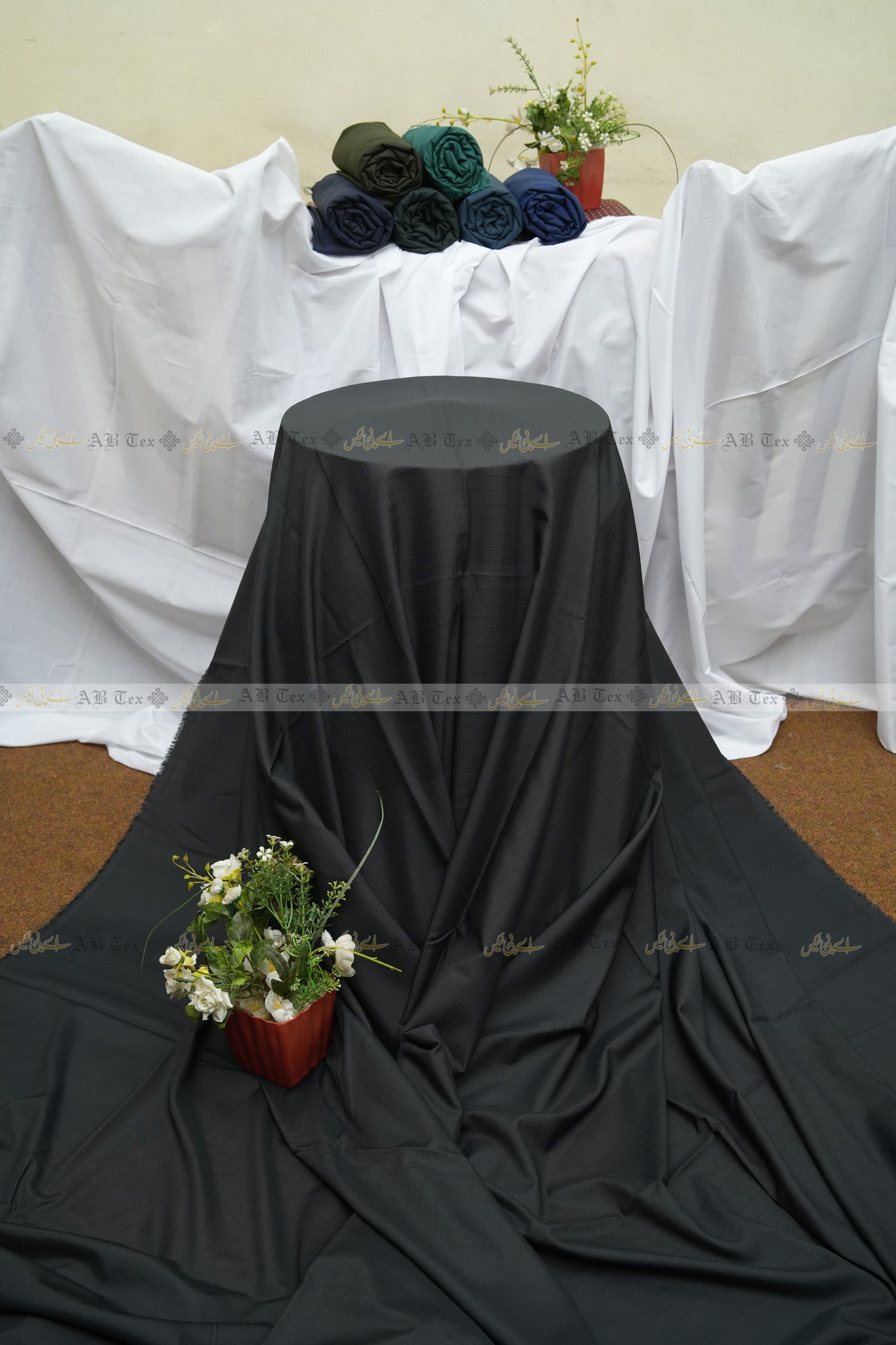 Elegant Boski Jet Black