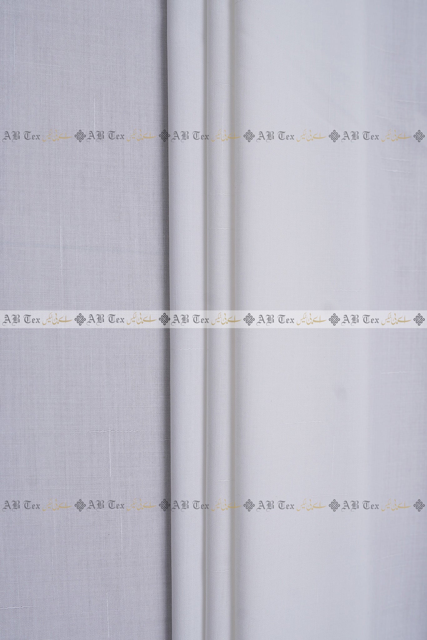 Signature Wash & Wear Classic White